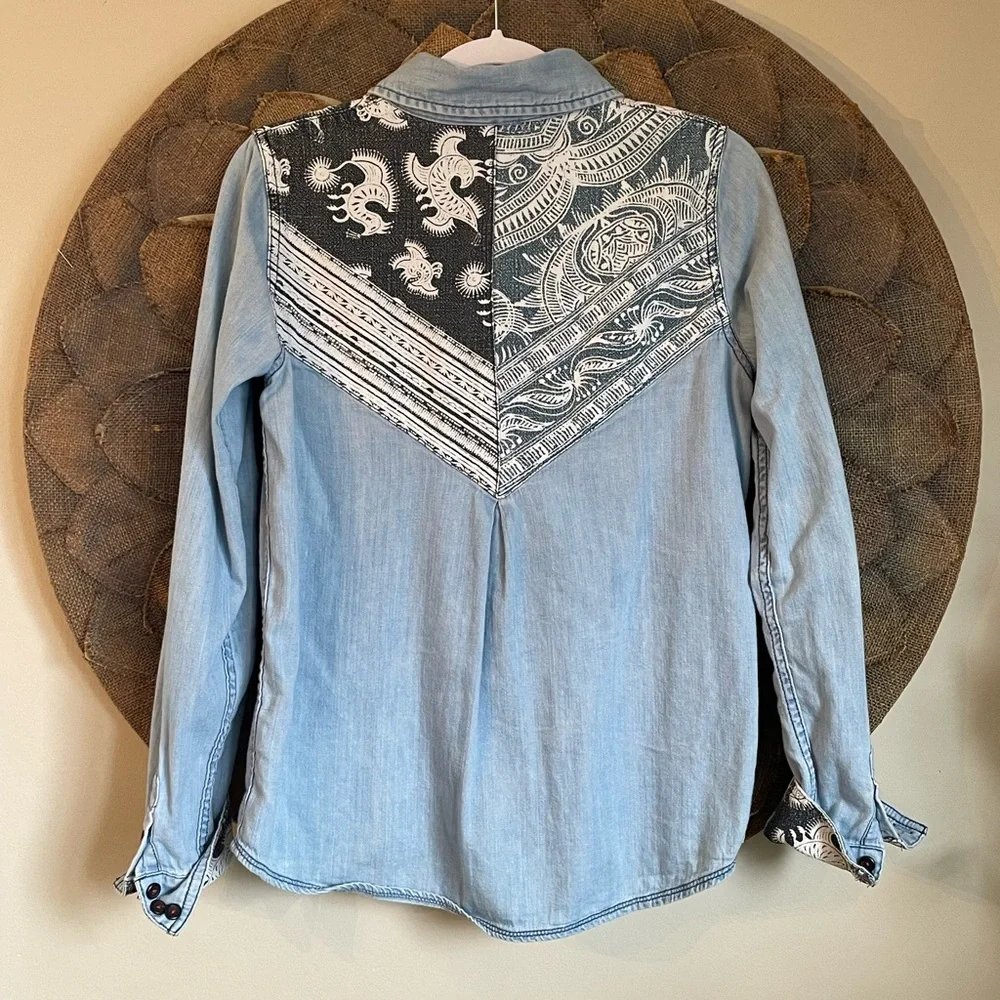 Free People Meet Me In Marta Chambray Denim Shirt - Picture 5 of 6